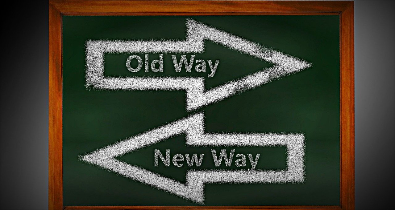 Velho Caminho x Novo Caminho (em inglês)